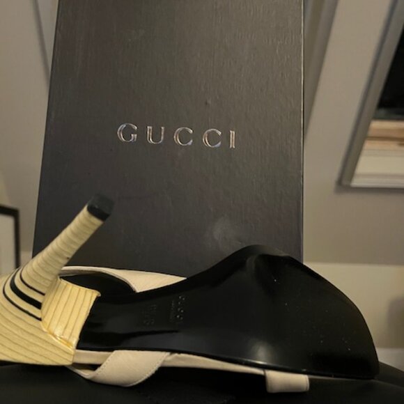 Like NEW Gucci Sling Back Sandals, Size 6.5. Beige - Picture 3 of 5